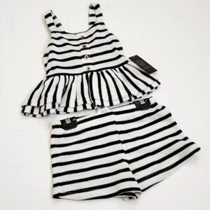 Vince Camuto Stripe 2 Pieces Sleeveless Shorts Set